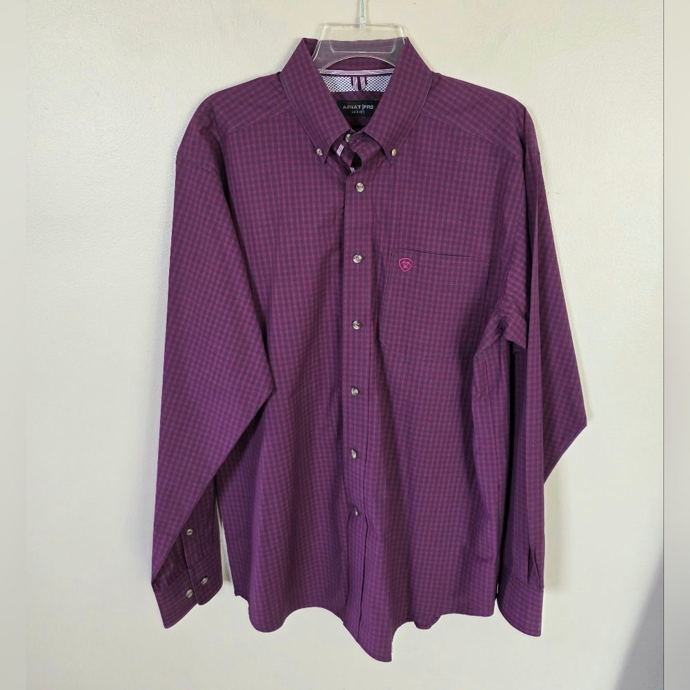 Ariat Pro Series Button Down Men's Dress Shirt Size Medium